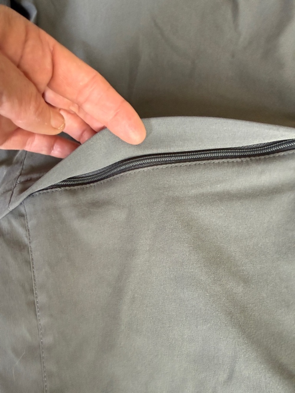 EDDIE BAUER ladies gray size 10 convertible pants NWT converts into shorts - Picture 6 of 9